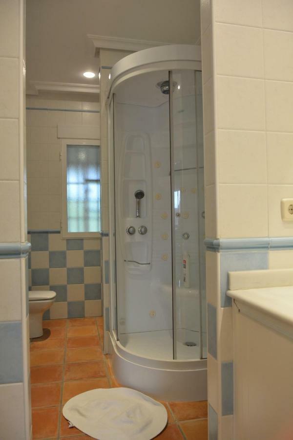 Chalet San Bernardo โตเลโด ภายนอก รูปภาพ