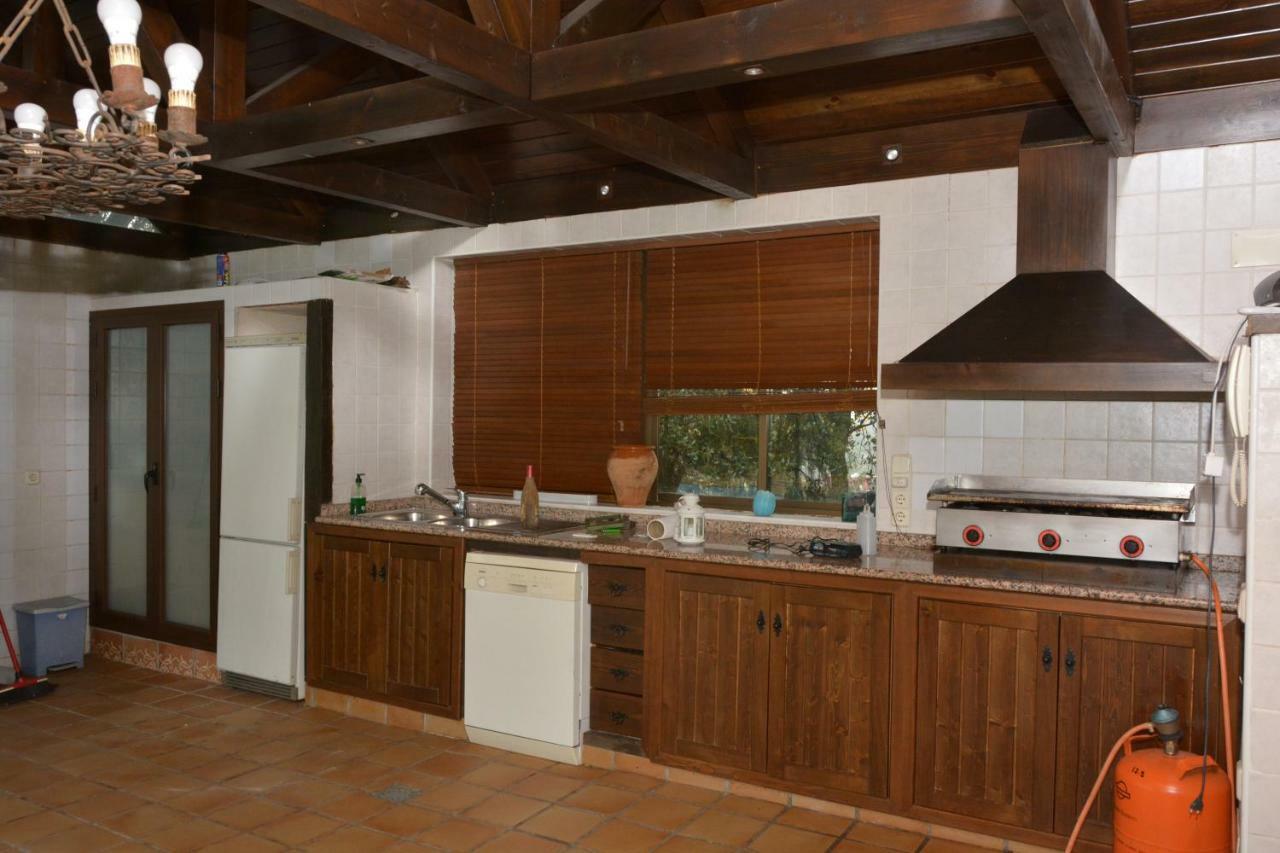Chalet San Bernardo โตเลโด ภายนอก รูปภาพ