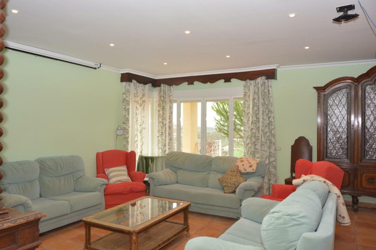 Chalet San Bernardo โตเลโด ภายนอก รูปภาพ